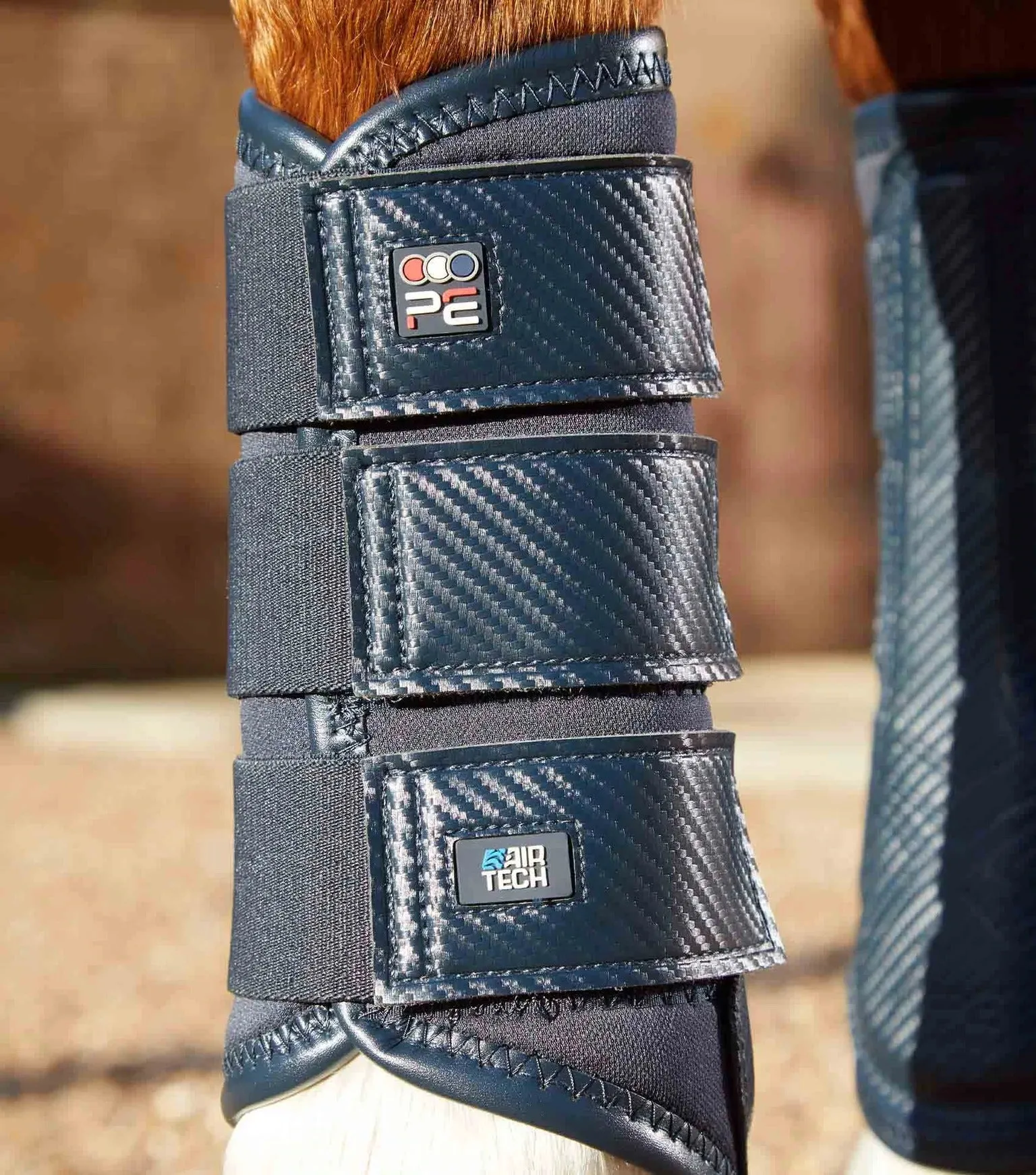 Carbon Air-Tech Single Locking Brushing Boots