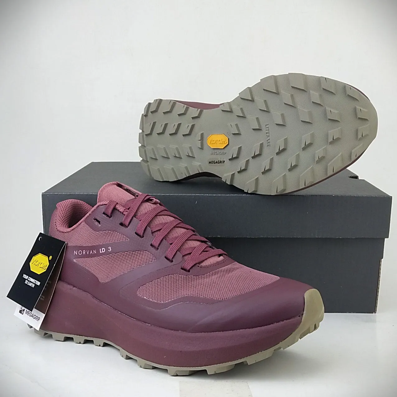 Men`s GTX waterproof hiking trekking boots women`s outdoor non-slip shockproof cross-country Mountaineering walking boots