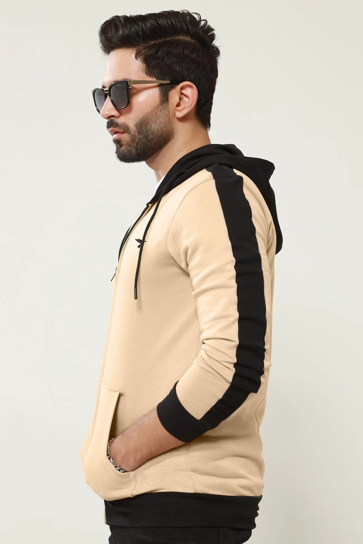Nomad Contrast Panelled Zipper Hoodie - W23 - MH0060R